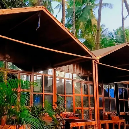Csf Garden Huts Hotel
